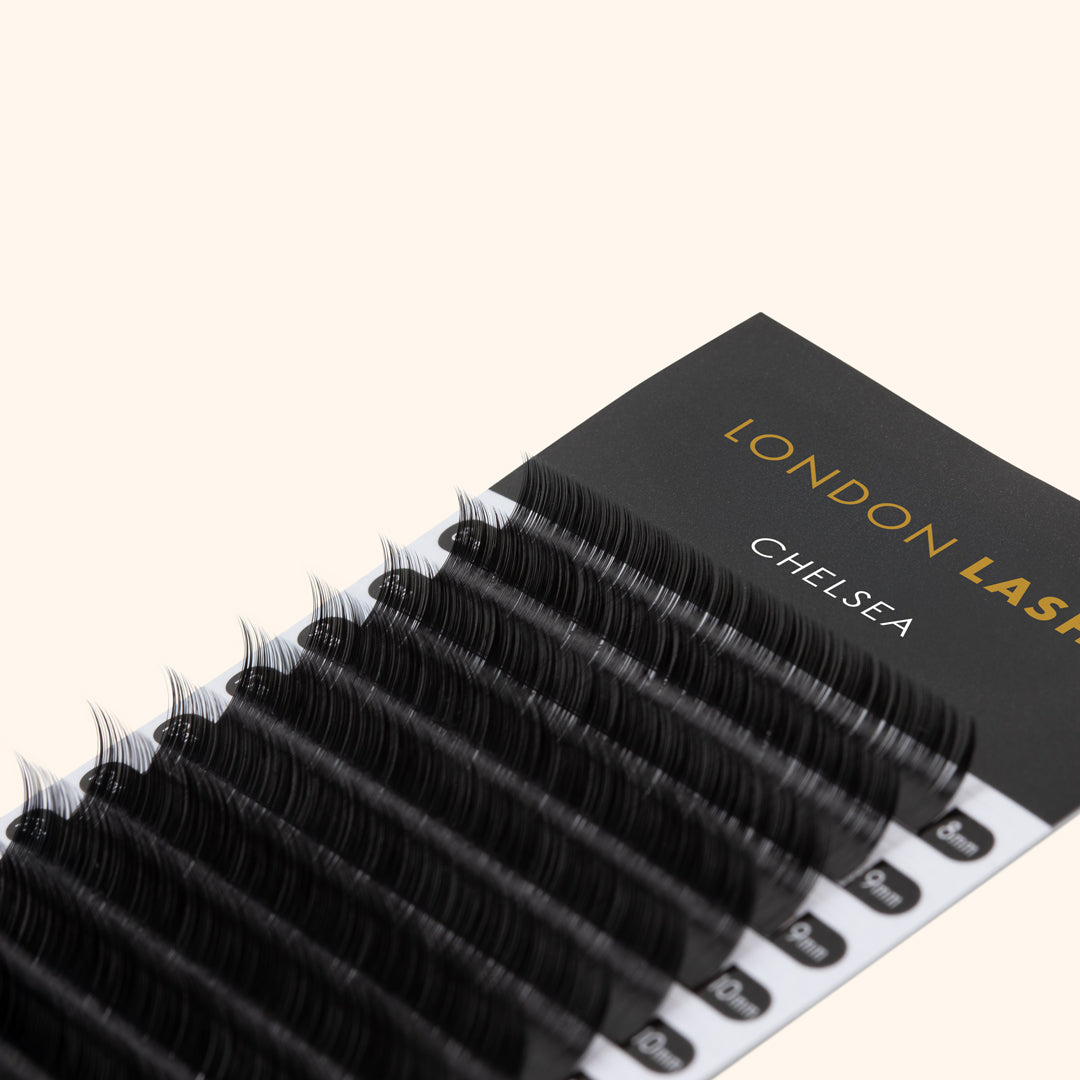 EXTENSIONS DE CILS MÉGA VOLUME CHELSEA 0.05