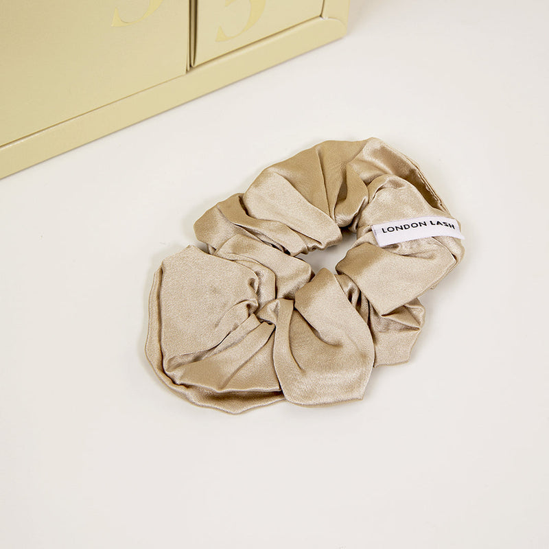 Chouchou en soie beige