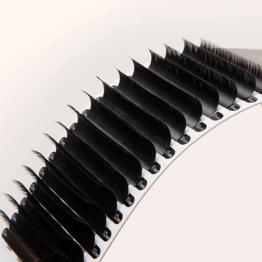 EXTENSIONS DE CILS VOLUME/CLASSIQUE  "CHELSEA" 0.10