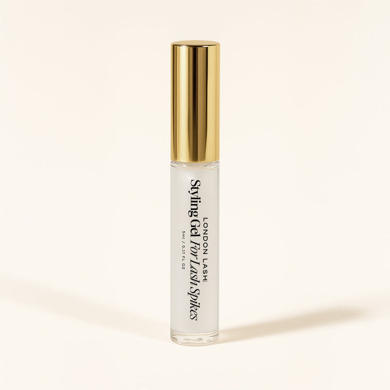 Gel Coiffant 2-en-1 pour un effet Spikes sur les Cils