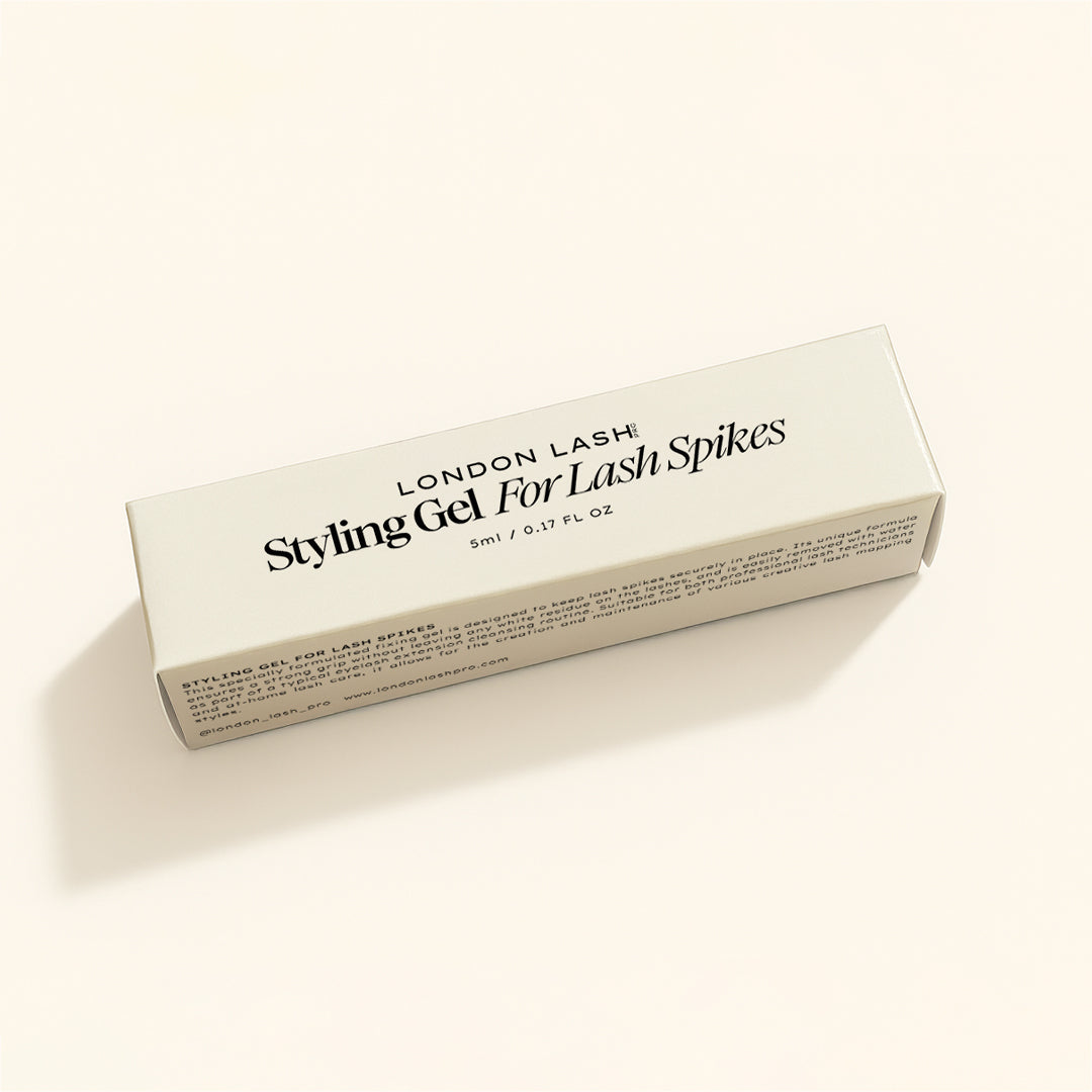 Gel Coiffant 2-en-1 pour un effet Spikes sur les Cils